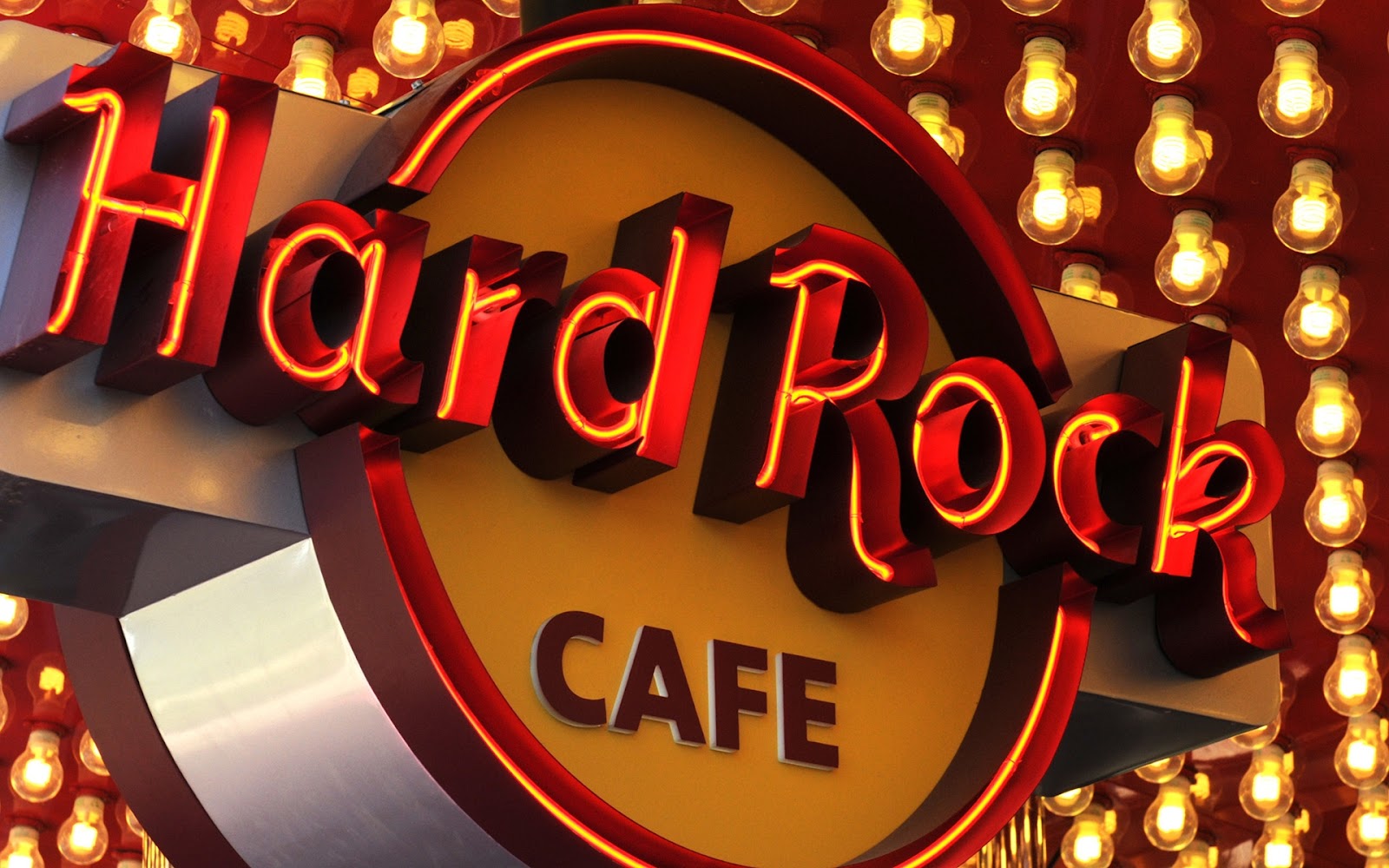 Get ready for Hard Rock Cafe Puteri Harbour this December!